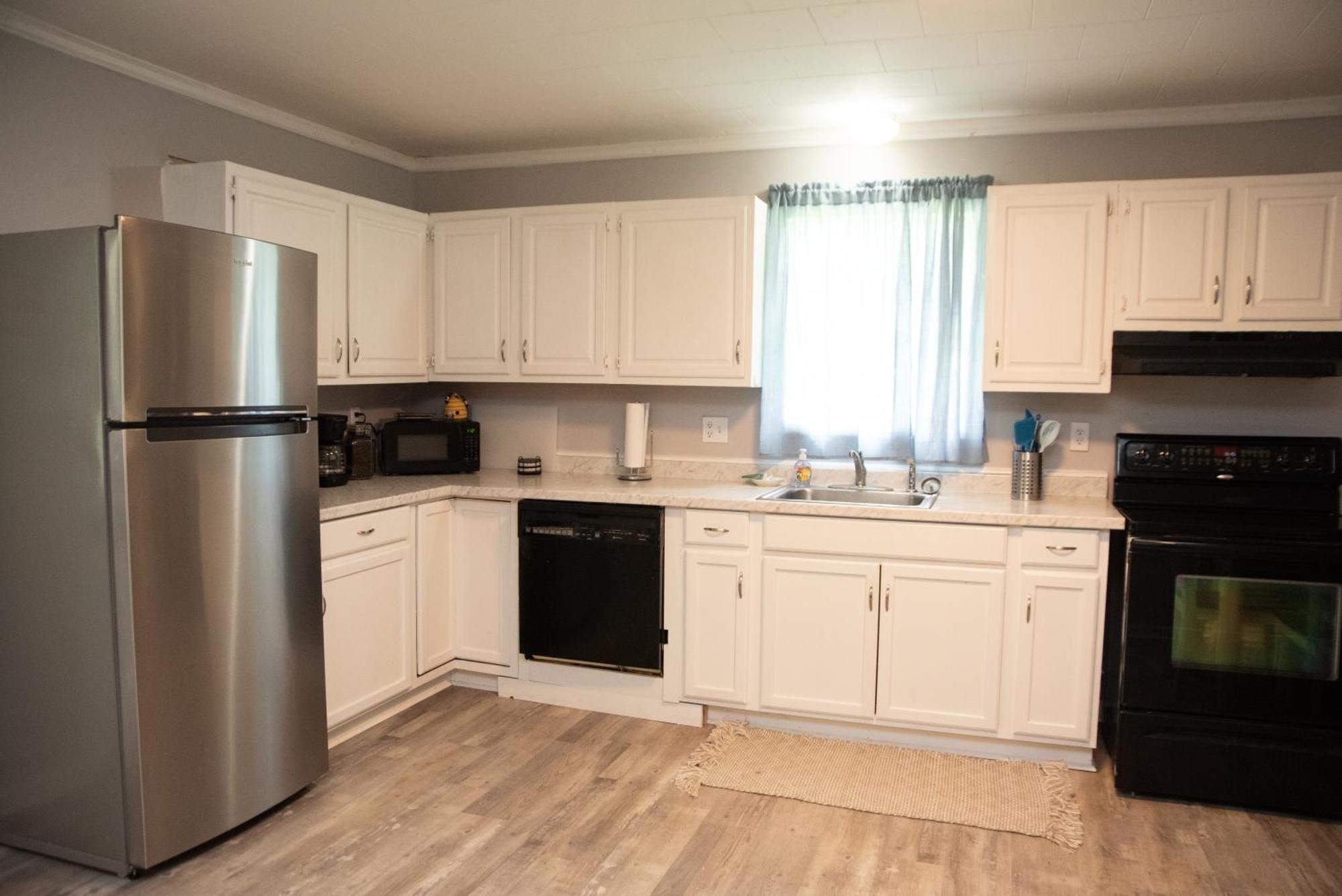 Cozy And Quiet Lafayette Home 2 ภายนอก รูปภาพ